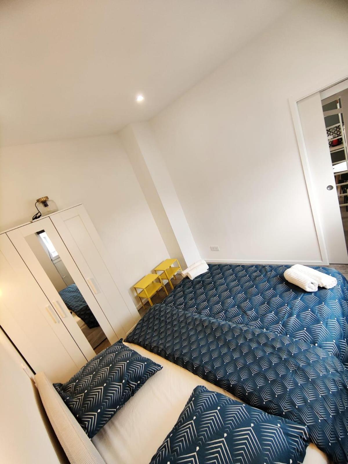 Loft Chic Avec Mezzanine Contemporaine Apartamento Vénissieux Exterior foto